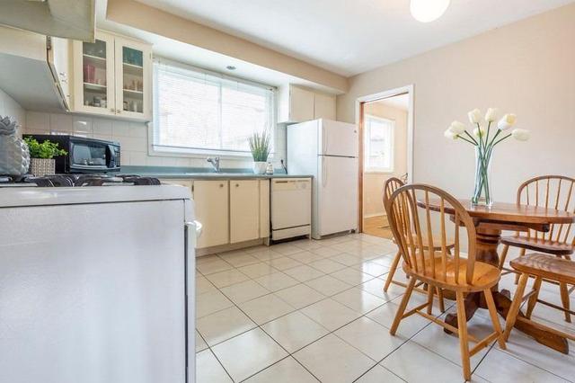 1024 Garth St, House detached with 4 bedrooms, 2 bathrooms and 6 parking in Hamilton ON | Image 6
