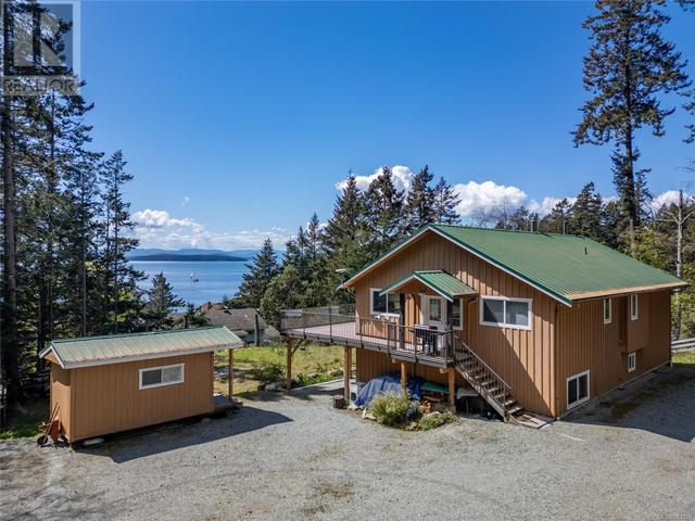 3731 Privateers Rd, House detached with 4 bedrooms, 2 bathrooms and 5 parking in Southern Gulf Islands BC | Image 34