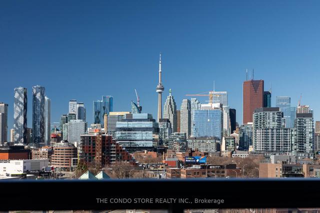 1009 - 32 Trolley Cres, Condo with 2 bedrooms, 2 bathrooms and 1 parking in Toronto ON | Image 24