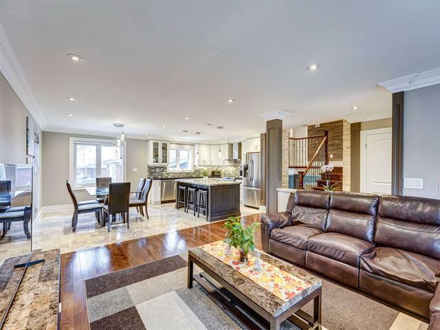 59 Gatesgill Cres, House detached with 4 bedrooms, 3 bathrooms and 6 parking in Toronto ON | Image 25