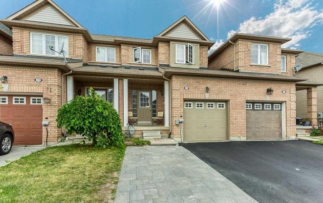 3513 Southwick St, House attached with 3 bedrooms, 3 bathrooms and 1 parking in Mississauga ON | Image 2
