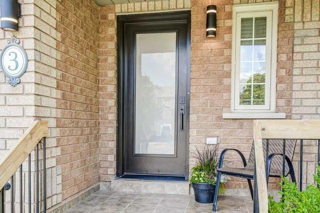 3 Harnesworth Cres, House semidetached with 3 bedrooms, 3 bathrooms and 3 parking in Hamilton ON | Image 23