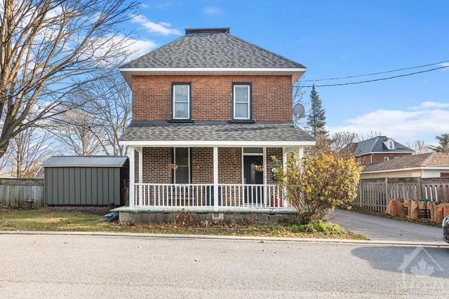 114 Catherine Street, House detached with 3 bedrooms, 2 bathrooms and 3 parking in Carleton Place ON | Image 30
