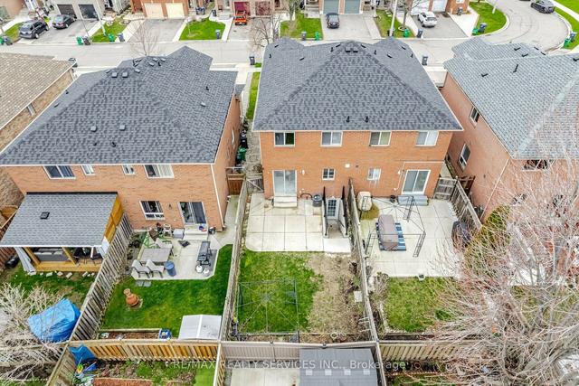 36 Baha Cres, House semidetached with 3 bedrooms, 4 bathrooms and 3 parking in Brampton ON | Image 26