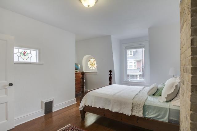 176 De Grassi St, House detached with 2 bedrooms, 2 bathrooms and 2 parking in Toronto ON | Image 13