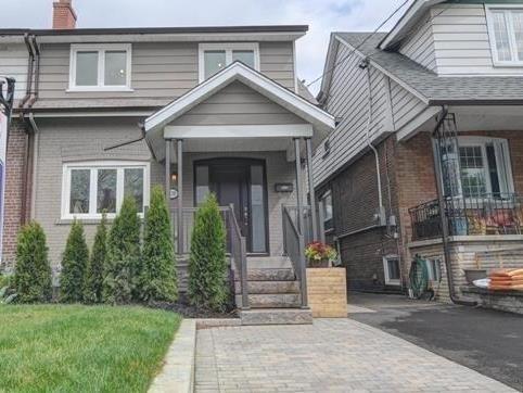 130 Wolverleigh Blvd, House semidetached with 3 bedrooms, 3 bathrooms and 1 parking in Toronto ON | Image 1