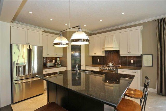 117 Woolner Tr, House detached with 2 bedrooms, 4 bathrooms and 4 parking in Kitchener ON | Image 5