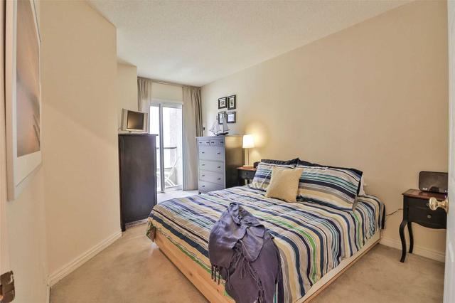 1208 - 55 Bloor St E, Condo with 2 bedrooms, 2 bathrooms and 0 parking in Toronto ON | Image 6