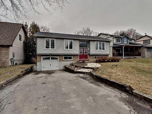 855 Elgin St, House detached with 3 bedrooms, 2 bathrooms and 5 parking in Newmarket ON | Image 1