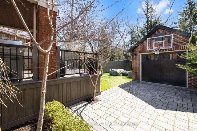 133 Rose Park Dr, House detached with 4 bedrooms, 3 bathrooms and 4 parking in Toronto ON | Image 27