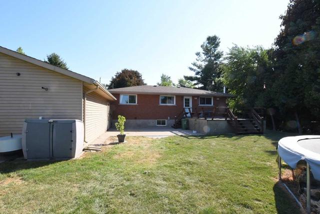9210 Airport Rd, House detached with 3 bedrooms, 2 bathrooms and 14 parking in Hamilton ON | Image 7