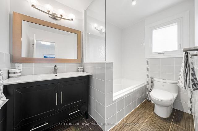 83 Cocksfield Ave, House detached with 3 bedrooms, 3 bathrooms and 6 parking in Toronto ON | Image 14