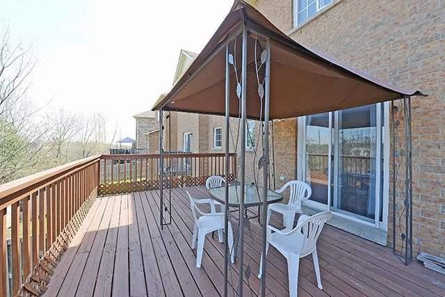 104 Tianalee Cres, House attached with 3 bedrooms, 4 bathrooms and 3 parking in Brampton ON | Image 10