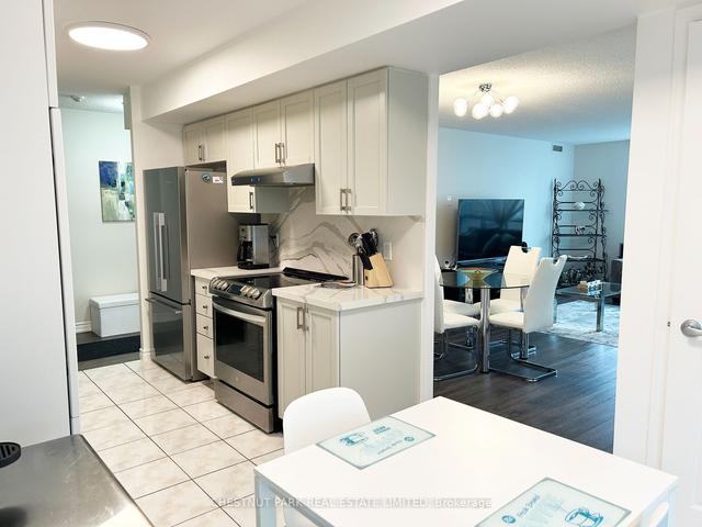 1010 - 8 Covington Rd, Condo with 2 bedrooms, 2 bathrooms and 1 parking in Toronto ON | Image 21