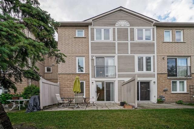 153 - 833 Scollard Crt, Townhouse with 3 bedrooms, 4 bathrooms and 1 parking in Mississauga ON | Image 22