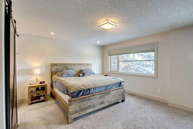 929 41 Street Sw, House detached with 4 bedrooms, 3 bathrooms and 2 parking in Calgary AB | Image 19