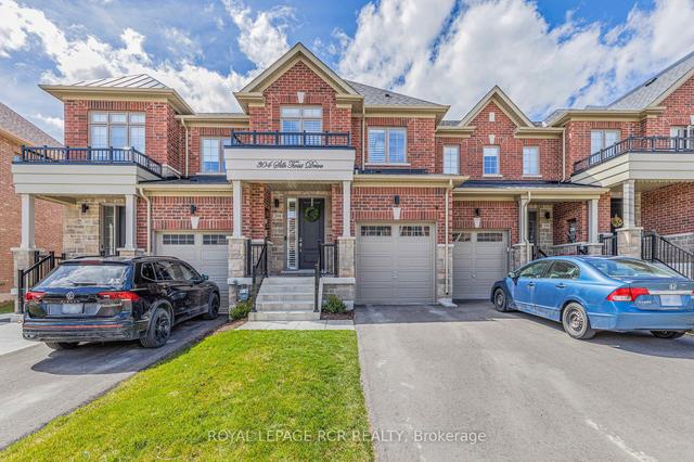 304 Silk Twist Dr, House attached with 4 bedrooms, 3 bathrooms and 2 parking in East Gwillimbury ON | Image 12