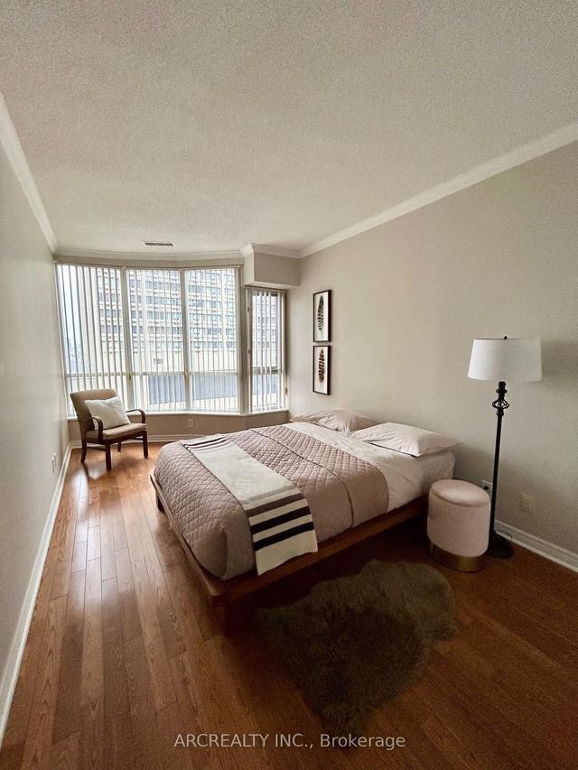 uph05 - 55 Bloor St E, Condo with 2 bedrooms, 2 bathrooms and 1 parking in Toronto ON | Image 9