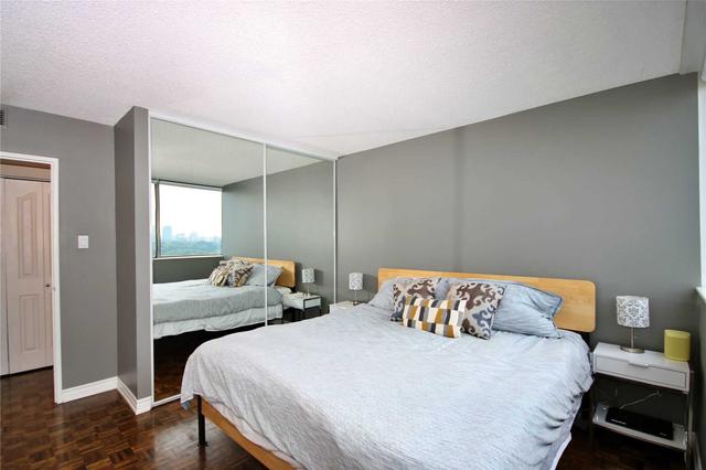 ph09 - 914 Yonge St, Condo with 1 bedrooms, 1 bathrooms and 0 parking in Toronto ON | Image 17