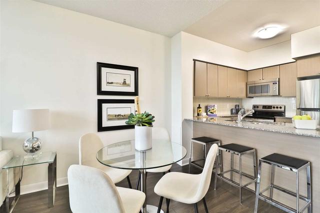 915 - 525 Wilson Ave, Condo with 1 bedrooms, 1 bathrooms and 1 parking in Toronto ON | Image 3