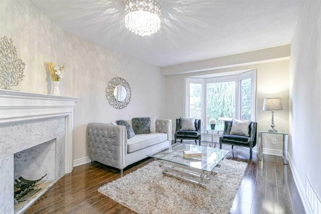 4361 Violet Rd, House detached with 3 bedrooms, 4 bathrooms and 4 parking in Mississauga ON | Image 14