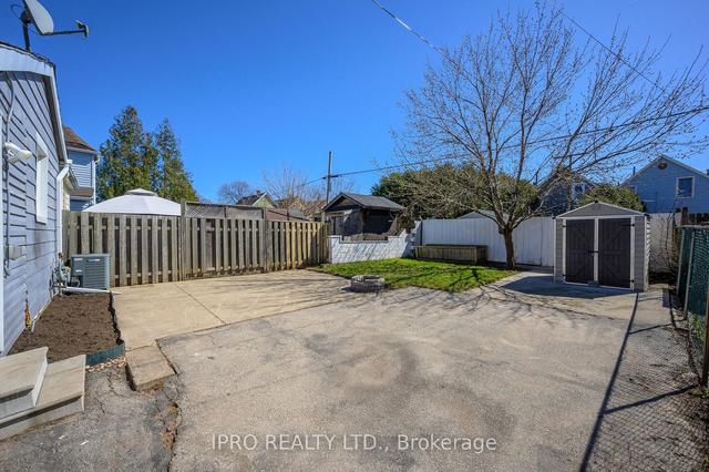 58 Primrose Ave, House detached with 3 bedrooms, 2 bathrooms and 3 parking in Hamilton ON | Image 13