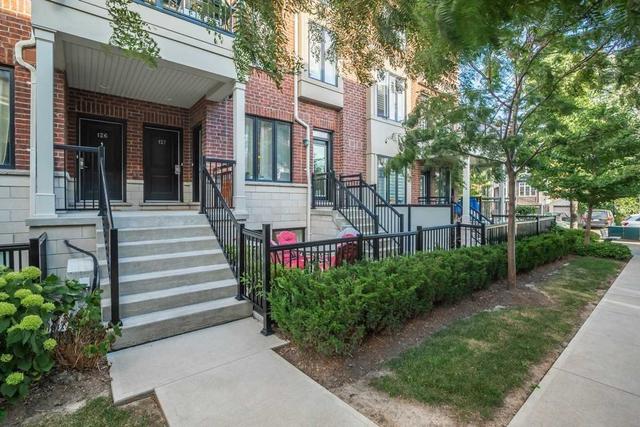 128 - 40 Carnation Ave, Townhouse with 2 bedrooms, 3 bathrooms and 1 parking in Toronto ON | Image 12