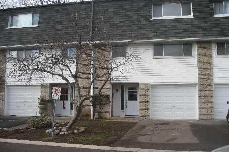 6 - 1270 Gainsborough Dr, Townhouse with 3 bedrooms, 2 bathrooms and 1 parking in Oakville ON | Image 1