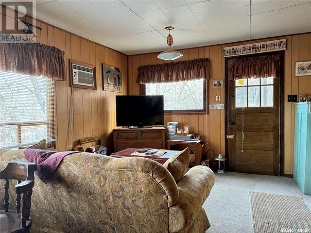 240 6th Street, House detached with 2 bedrooms, 1 bathrooms and null parking in Buena Vista SK | Image 14