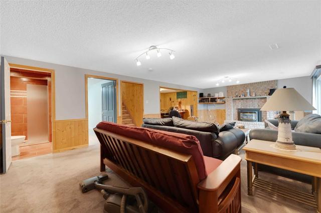 5 Nugent Crt, House detached with 3 bedrooms, 2 bathrooms and 5 parking in Barrie ON | Image 22