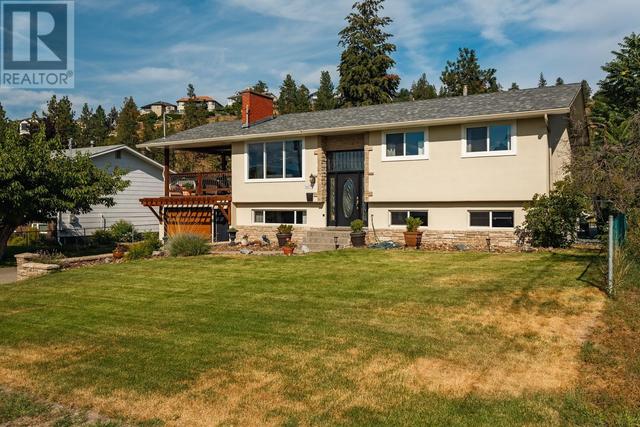 4479 Wasilow Road, House detached with 4 bedrooms, 2 bathrooms and 5 parking in Kelowna BC | Image 4