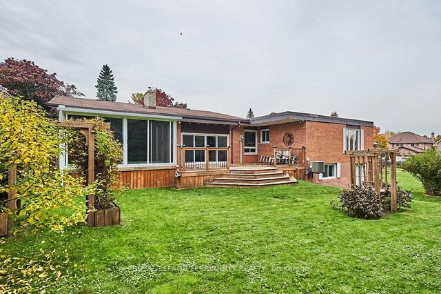 83 Sherwood Rd E, House detached with 4 bedrooms, 4 bathrooms and 8 parking in Ajax ON | Image 12