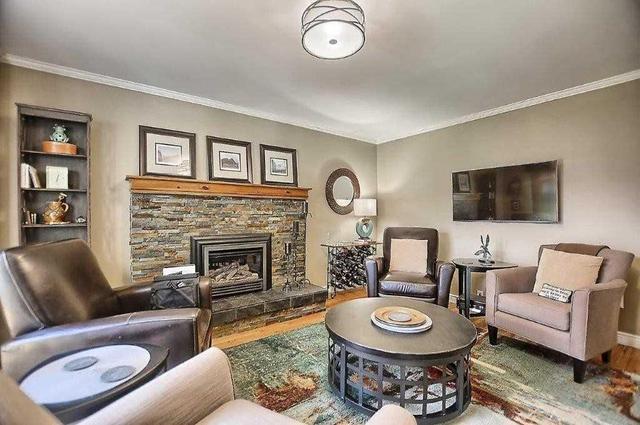 21 Kenny Cres, House detached with 4 bedrooms, 4 bathrooms and 4 parking in Barrie ON | Image 8