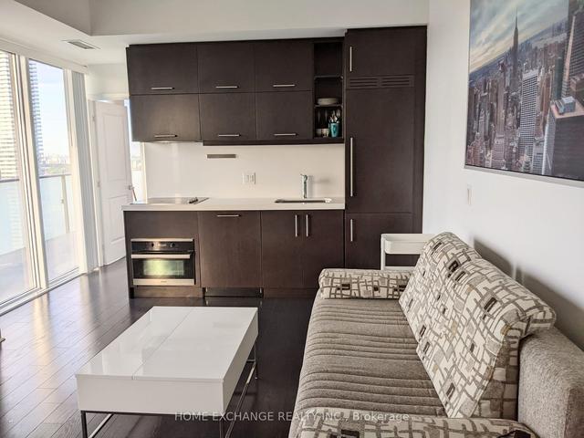 lph-07 - 65 St Mary St, Condo with 1 bedrooms, 1 bathrooms and 0 parking in Toronto ON | Image 1