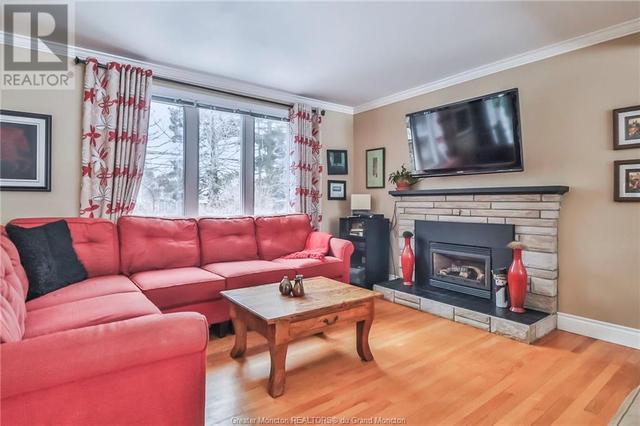 36 Firwood Cres, House detached with 4 bedrooms, 2 bathrooms and null parking in Moncton NB | Image 5