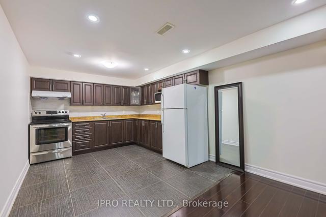 57 Combermere Dr, House semidetached with 3 bedrooms, 2 bathrooms and 3 parking in Toronto ON | Image 5
