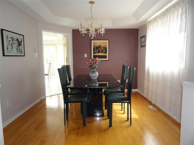 232 Anthony Ave, House detached with 4 bedrooms, 3 bathrooms and 2 parking in Mississauga ON | Image 6