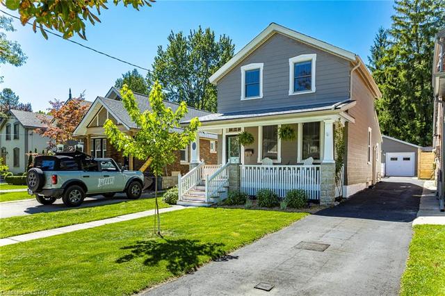 865 Colborne Street, House detached with 3 bedrooms, 2 bathrooms and 5 parking in London ON | Image 1