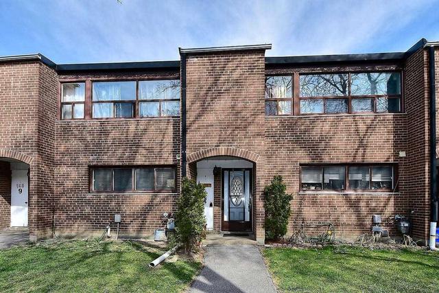 8 - 368 Driftwood Ave, Townhouse with 3 bedrooms, 3 bathrooms and 1 parking in Toronto ON | Image 1