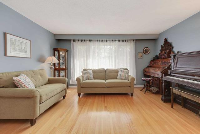 24 Curtiss Crt, House detached with 4 bedrooms, 2 bathrooms and 5 parking in Barrie ON | Image 18