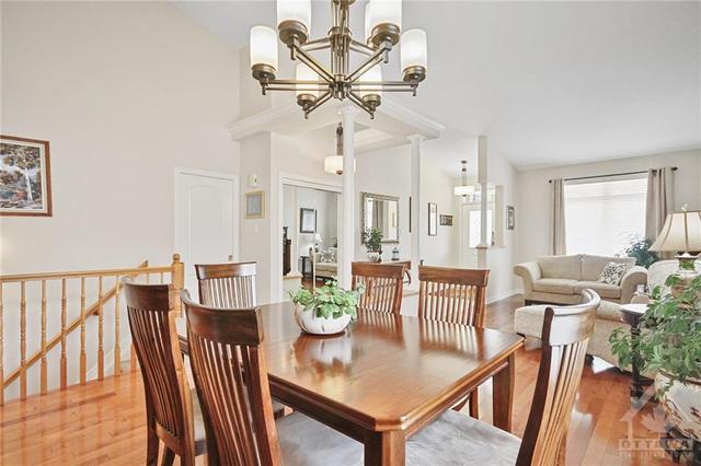 40 Sable Run Drive, Townhouse with 3 bedrooms, 3 bathrooms and 4 parking in Ottawa ON | Image 7