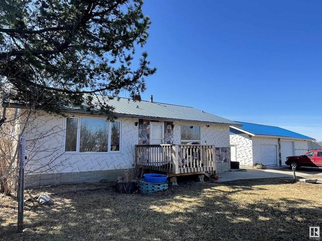 14017 Nashim Dr, House detached with 4 bedrooms, 2 bathrooms and null parking in Lac la Biche County AB | Image 1
