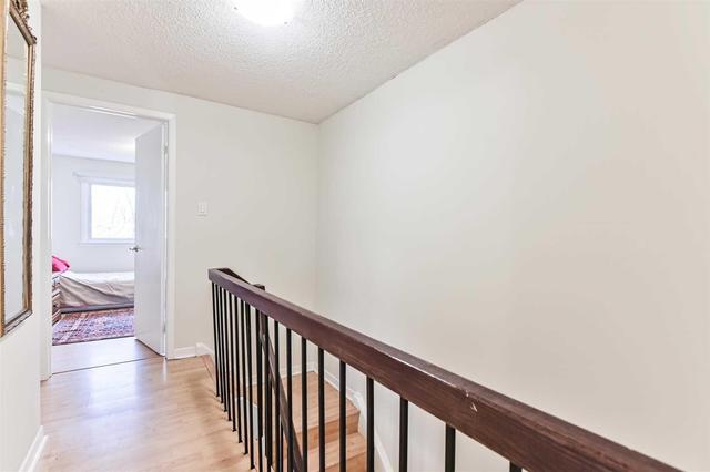 86 Flaming Rose Way, Townhouse with 3 bedrooms, 3 bathrooms and 1 parking in Toronto ON | Image 11