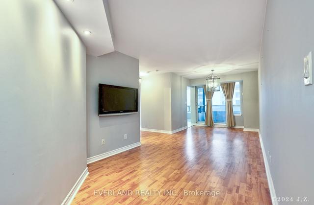 412 - 8 Rean Dr, Condo with 2 bedrooms, 2 bathrooms and 1 parking in Toronto ON | Image 24