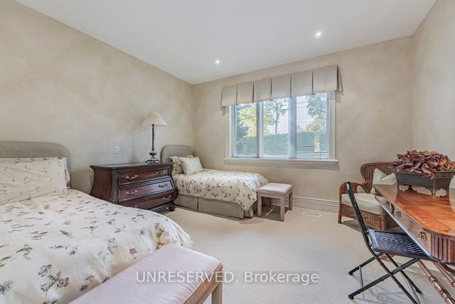 136 Dalemount Ave, House detached with 6 bedrooms, 8 bathrooms and 15 parking in Toronto ON | Image 17