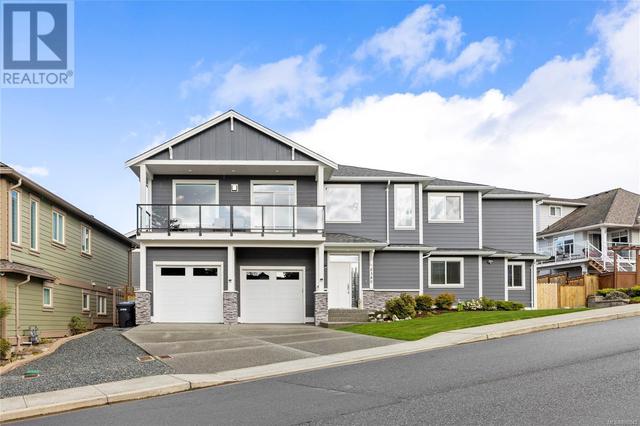 5380 Smokey Cres, House detached with 5 bedrooms, 4 bathrooms and 2 parking in Nanaimo BC | Card Image