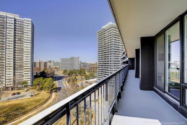 1006 - 115 Antibes Dr, Condo with 3 bedrooms, 2 bathrooms and 2 parking in Toronto ON | Image 7