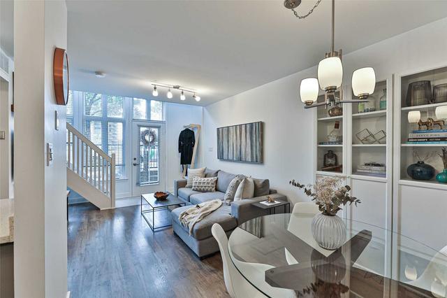 1240 - 21 Pirandello St, Townhouse with 1 bedrooms, 2 bathrooms and 1 parking in Toronto ON | Image 38