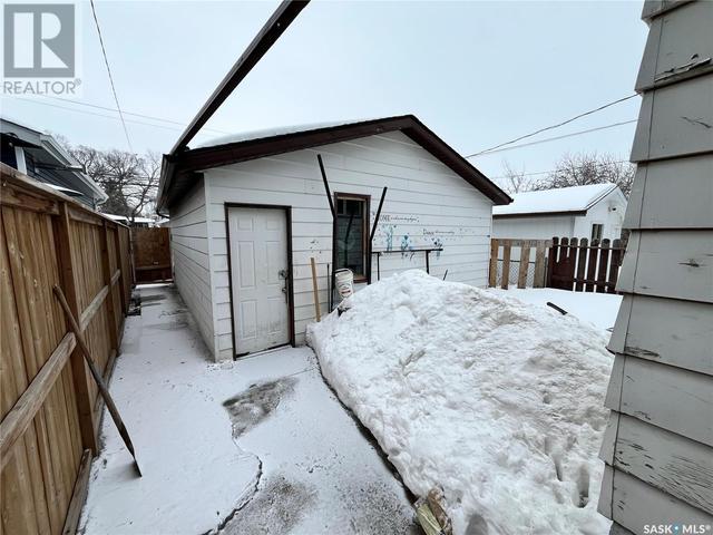 212 1st Street E, House detached with 3 bedrooms, 2 bathrooms and null parking in Saskatoon SK | Image 17