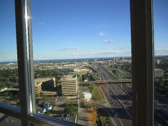 2707 - 5 Valhalla Inn Rd, Condo with 1 bedrooms, 1 bathrooms and 1 parking in Toronto ON | Image 13